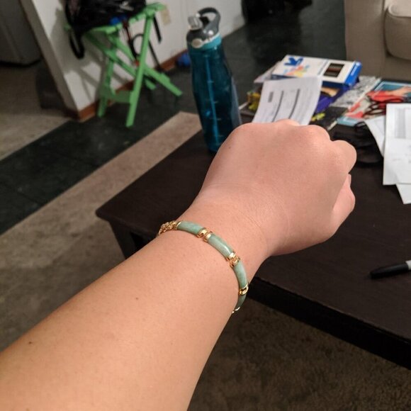 18K Gold Plated Yellow Gold Women Green Ross-Simons Jade Asian Bar Link Bracelet - Picture 2 of 2